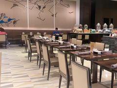 -北京希尔顿逸林酒店-逸轩西餐厅-自助餐厅