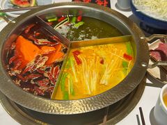-宝龙城(杭州滨江店)