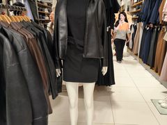 -优衣库(北京枫蓝国际广场店)
