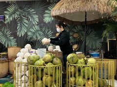 -三个椰子·现砍椰子鸡(金源CBD店)