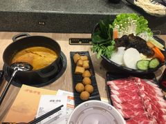 -呷哺呷哺(新世界百货望京店)