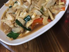 寨子腊味炒山野笋-七彩云酸水鱼(龙胜十七分店)