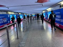 -常熟路(地铁站)