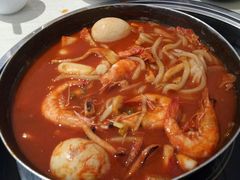 -三清洞摩西韩式年糕火锅(威高广场店)