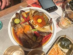 -草家酱蟹炭火烤肉店(珲春南路一店)
