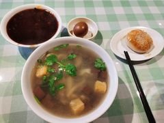 -苓记南京鸭血粉丝.皮肚面(县东巷店)