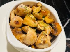 -MEAT MATE 鲜食肉铺(凤凰汇·里巷店)