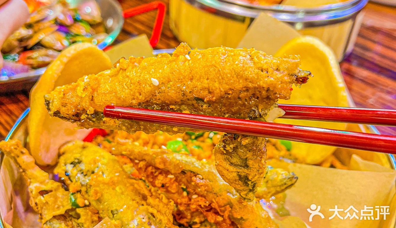 伯友大排档｜开在商场里锅气十足的大排档🥰