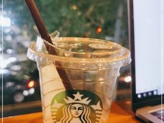 -星巴克臻选(上海淮海百盛购物中心店)