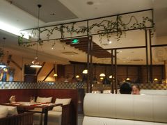 大堂-爱丽丝牛排西餐厅(光谷步行街店)