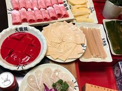 -大龙辣火锅·龙虾·烧烤(湖滨新天地店)