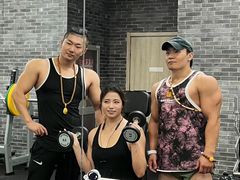 -优昂健身(新光界店)