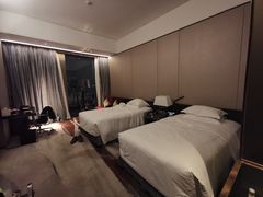 -广州天河希尔顿酒店