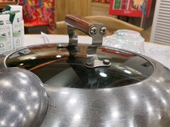 -九妹农家大铁锅东北菜(江湾店)
