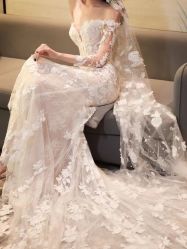 -Lady  Jane高端婚纱礼服馆
