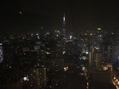 -南京金鹰皇冠假日酒店