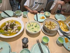 -吕氏疙瘩汤·海鲜新鲁菜(凯德mall新都心店)