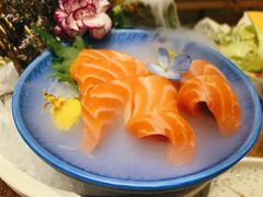 三文鱼刺身-耕海蟹将军(万象城店)