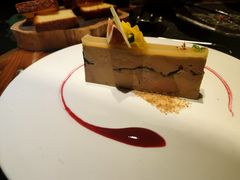 鹅肝派配无花果及黄油面包-AZUL by FUEL蓝色·法式酒馆(琶醍店)