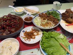 -吴记酱骨炖菜馆(西大直街店)