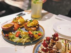 烟熏三文鱼班尼迪蛋-BE BRIGHT KITCHEN(正佳广场店)