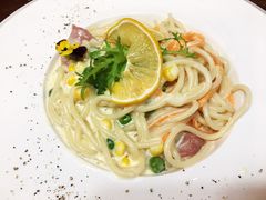 烟熏三文鱼奶油意面-吃饼人西餐(南开店)