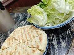 -乳仔牛牦牛汤锅 烤羊排(松潘古城店)