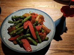 -蜜桃餐厅·伴山(湖滨商业街店)