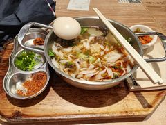 翘脚牛肉粉-小满手工粉(上海新世界城店)