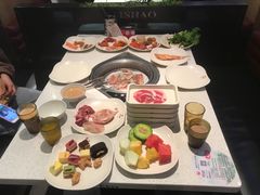 -佰烧海鲜烤肉火锅自助(世茂国际广场店)