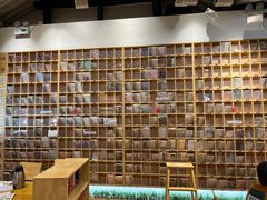 -猫的天空之城概念书店(杭州南宋御街店)