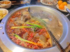 -沸炉重庆老火锅(军事博物馆店)
