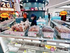 -上海哈尔滨食品厂(长宁龙之梦购物公园店)