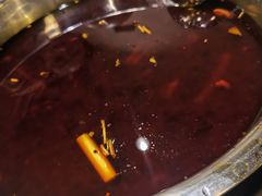 -肖肖酸萝卜鱼火锅(总店)