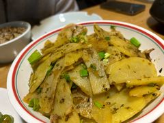 -自贡盐帮菜·玩辣餐厅(樱花园西街店)