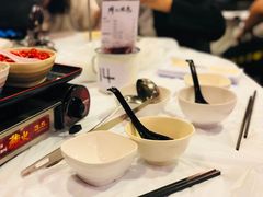 -鲜入围煮花胶鸡海鲜火锅
