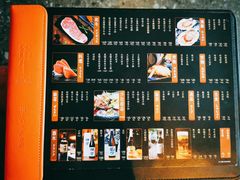 -铭牛烧肉·和牛海鲜自助(高新月牙湖店)