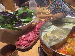 -黔诚多彩火锅(甲秀楼店)