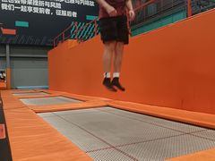-极限PLAY运动娱乐新世界·团建派对潮玩休闲馆·室内蹦极高空游乐园