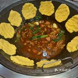 0元玩转这座城 在点评涨知食了 店面挺大的