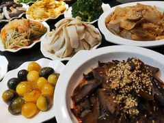 -八一路好吃街(雨田商务大厦店)