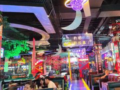 -路边边.炒菜烧烤.音乐餐厅(良乡长虹店)