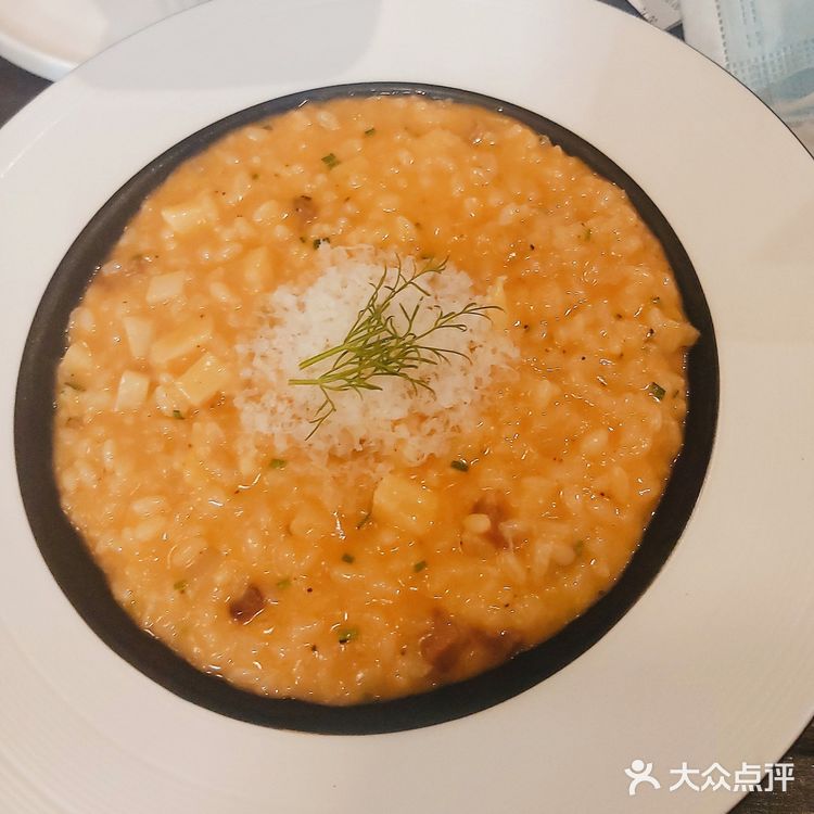 澳洲蓝带的烟熏西餐厅