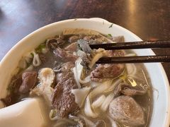 -潮镇老尾牛杂(环城西路店)