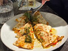 -LESCEDARS Brasserie Bistro香柏树