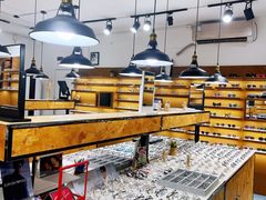 -罗伯特眼镜·蔡司官方授权(罗湖国贸店)