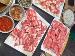 -顶顶汤火牛排火锅·经典铜锅涮肉