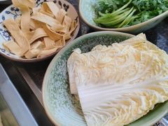 -皇城老妈·大连海鲜火锅(港湾店)