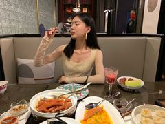 -海派悦庭·海胆烧麦·新融合菜(凯德广场店)
