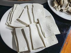 -北京龙庆四季香农家饭庄·灶台鱼·碳烤虹鳟鱼(龙庆峡店)